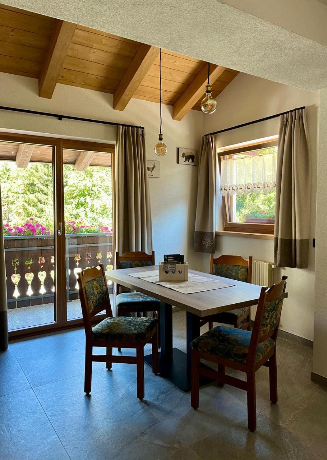 Rosengarden Alpine Residence Pradelle Luaran gambar