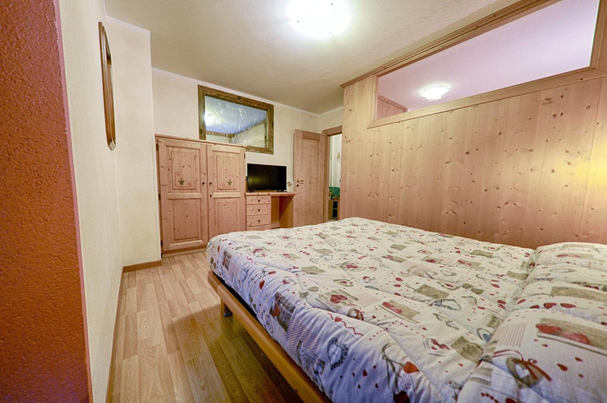 Rosengarden Alpine Residence Pradelle Luaran gambar
